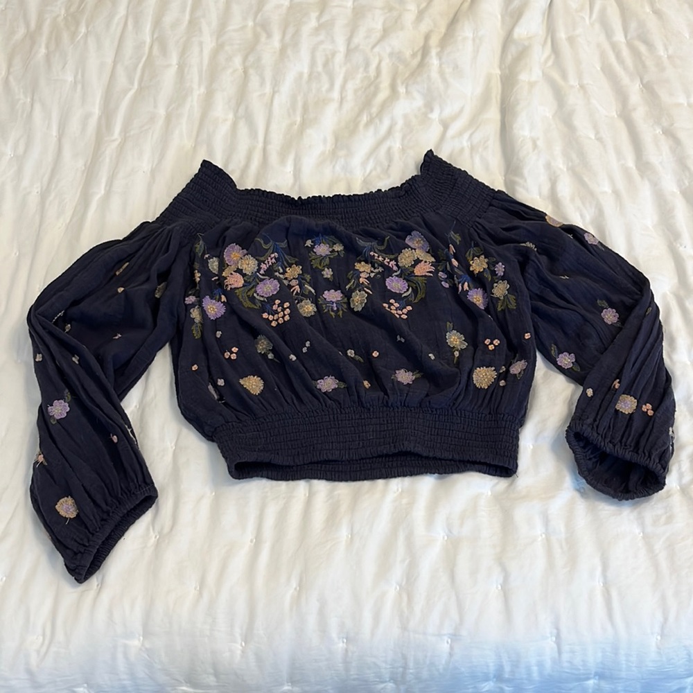 Free people blue embroidered off the shoulder top in size S